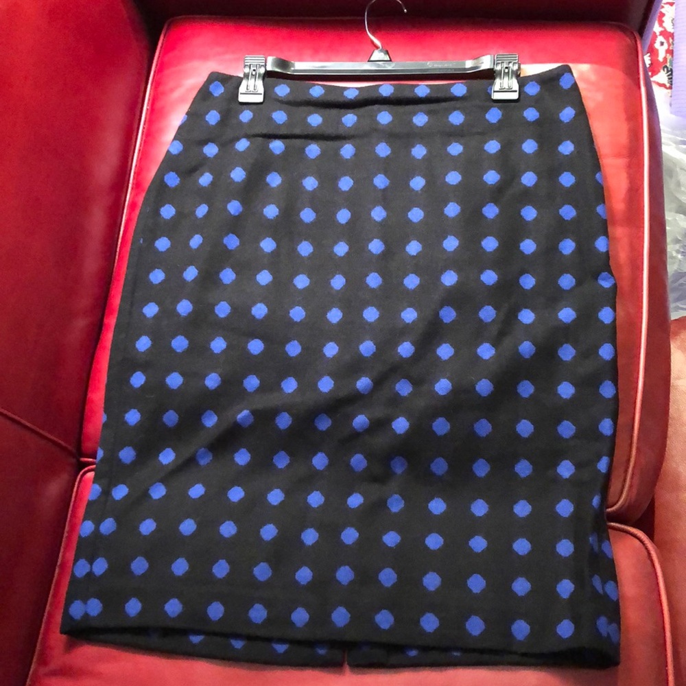 Talbots black and blue polka dot skirt size 8